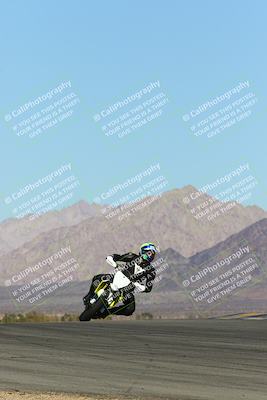 media/Feb-12-2022-SoCal Trackdays (Sat) [[3b21b94a56]]/Turn 9 Set 1 (1130am)/